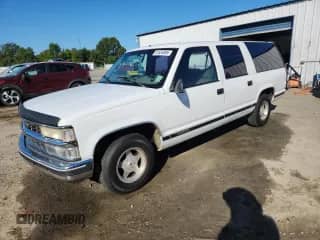 1999 Chevrolet Suburban с VIN 3GNEC16R1XG264785, выставлен на аукционе Copart как лот 81626895 с пробегом 307 504 миль миль и Списание • Salvage title. История ставок и продаж доступна на DreamBid. Изображение 1.