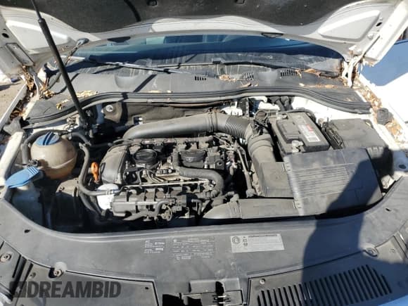 ✅ 2009 Volkswagen Passat Komfort • VIN: WVWXK93C89E079775 • Lot: 88079325. Listed on Copart with 135,920 mi. Free auction sales archive from the USA and detailed vehicle history report at DreamBid. Image 12.