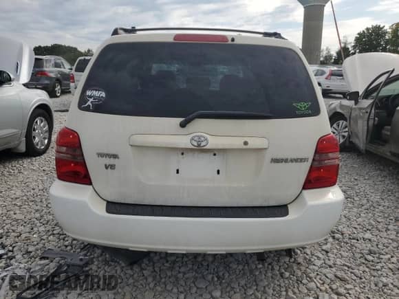 2001 Toyota Highlander с VIN JTEGF21AX10027591, выставлен на аукционе Copart как лот 71690425 с пробегом 208 095 миль миль и На запчасти • Non repairable. История ставок и продаж доступна на DreamBid. Изображение 6.