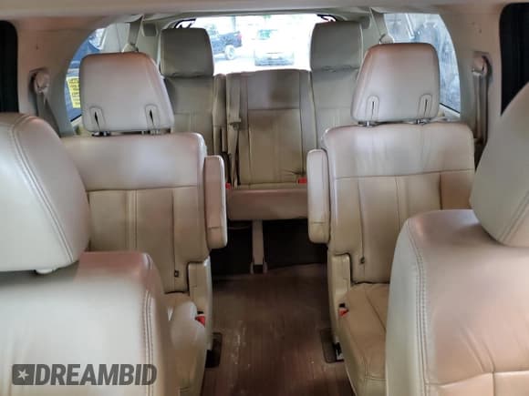 ✅ 2015 Lincoln Navigator • VIN: 5LMJJ3JT0FEJ03421 • Лот: 61964085. Опубликован ранее на Copart с пробегом 148 481 миль. Бесплатный доступ к архиву аукционных продаж из США и подробный отчёт об истории автомобиля на DreamBid. Изображение 10.