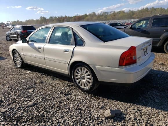 ✅ 2006 Volvo S80 • VIN: YV1TH592461439660 • Lot: 74911524. Listed on Copart with 126,509 mi. Free auction sales archive from the USA and detailed vehicle history report at DreamBid. Image 2.