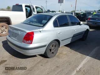 ✅ 2004 Hyundai Elantra GLS • VIN: KMHDN46D54U783394 • Lot: 42081704. Wystawiony na IAAI z przebiegiem 186 301 mil. Bezpłatny archiwum sprzedaży aukcyjnych z USA i szczegółowy raport historii pojazdu na DreamBid. Zdjęcie 4.