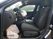 ✅ 2014 Dodge Charger RT Plus • VIN: 2C3CDXDT2EH116323 • Lot: 82413575. Wystawiony na Copart z przebiegiem Nie podano. Bezpłatny archiwum sprzedaży aukcyjnych z USA i szczegółowy raport historii pojazdu na DreamBid. Zdjęcie 7.