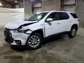 ✅ 2021 Chevrolet Traverse LT Cloth • VIN: 1GNEVGKW7MJ159543 • Lot: 61096455. Wystawiony na Copart z przebiegiem 29 274 mil. Bezpłatny archiwum sprzedaży aukcyjnych z USA i szczegółowy raport historii pojazdu na DreamBid. Zdjęcie 1.