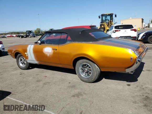 ✅ 1969 Oldsmobile Cutlass • VIN: 336679M390903 • Lot: 75278984. Listed on Copart with Not provided. Free auction sales archive from the USA and detailed vehicle history report at DreamBid. Image 2.