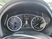 ✅ 2018 Nissan Sentra S • VIN: 3N1AB7AP2JY334947 • Lot: 84950165. Wystawiony na Copart z przebiegiem 167 361 mil. Bezpłatny archiwum sprzedaży aukcyjnych z USA i szczegółowy raport historii pojazdu na DreamBid. Zdjęcie 9.