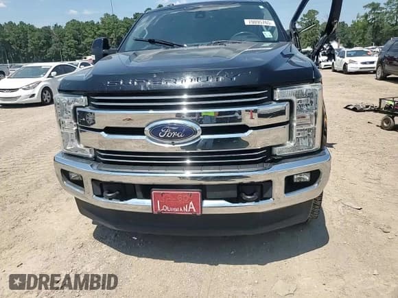 ✅ 2017 Ford F-250 Lariat • VIN: 1FT7W2BT2HEB63733 • Lot: 70095765. Listed on Copart with 137,626 mi. Free auction sales archive from the USA and detailed vehicle history report at DreamBid. Image 13.