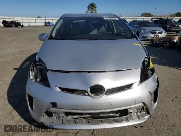 ✅ 2015 Toyota Prius Two • VIN: JTDKN3DU7F0472293 • Lot: 86986075. Listed on Copart with 92,038 mi. Free auction sales archive from the USA and detailed vehicle history report at DreamBid. Image 5.