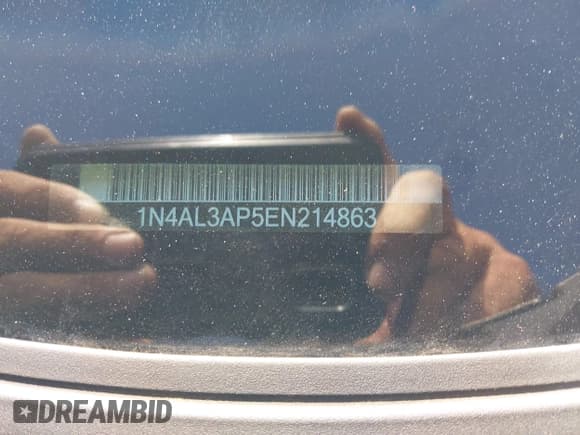 ✅ 2014 Nissan Altima S • VIN: 1N4AL3AP5EN214863 • Lot: 43206658. Wystawiony na IAAI z przebiegiem 102 151 mil. Bezpłatny archiwum sprzedaży aukcyjnych z USA i szczegółowy raport historii pojazdu na DreamBid. Zdjęcie 9.