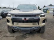 ✅ 2023 Chevrolet Colorado 4WD ZR2 • VIN: 1GCPTFEK6P1212067 • Лот: 68128724. Опубликован ранее на Copart с пробегом 12 859 миль. Бесплатный доступ к архиву аукционных продаж из США и подробный отчёт об истории автомобиля на DreamBid. Изображение 5.