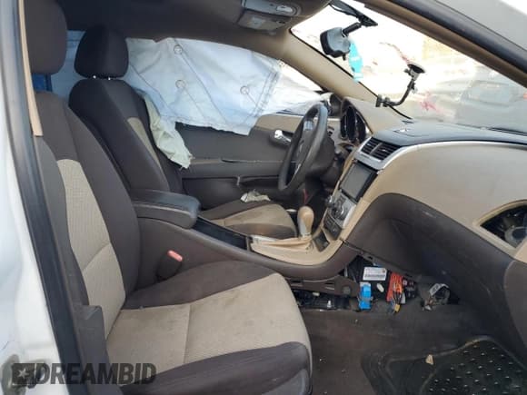 ✅ 2009 Chevrolet Malibu 1LS • VIN: 1G1ZG57BX9F169601 • Lot: 75299224. Listed on Copart with Not provided. Free auction sales archive from the USA and detailed vehicle history report at DreamBid. Image 7.