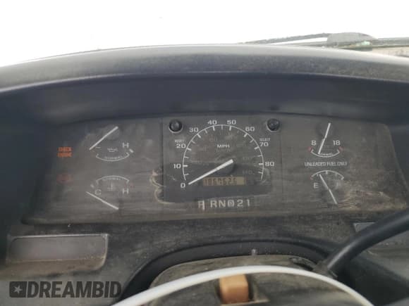 ✅ 1995 Ford F-150 • VIN: 2FTEF15N0SCA33333 • Lot: 49594735. Wystawiony na Copart z przebiegiem 186 762 mil. Bezpłatny archiwum sprzedaży aukcyjnych z USA i szczegółowy raport historii pojazdu na DreamBid. Zdjęcie 9.