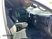 ✅ 2022 Chevrolet Silverado 1500 Custom Trail Boss • VIN: 3GCUDCET0NG553356 • Lot: 92641155. Listed on Copart with 134,759 mi. Free auction sales archive from the USA and detailed vehicle history report at DreamBid. Image 5.