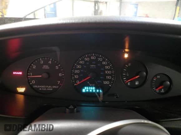 ✅ 2000 Chrysler Sebring JX • VIN: 3C3EL45HXYT239514 • Lot: 67000905. Listed on Copart with 86,388 mi. Free auction sales archive from the USA and detailed vehicle history report at DreamBid. Image 9.