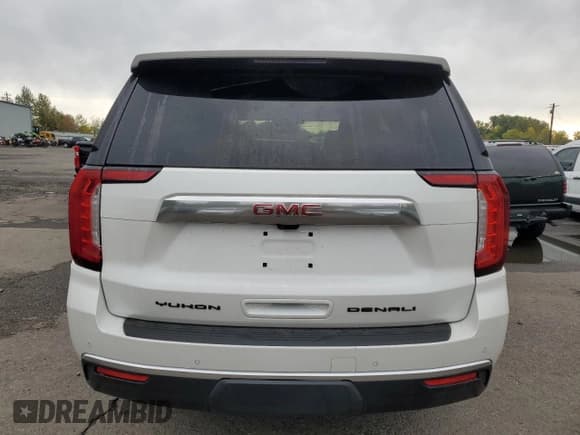 ✅ 2021 GMC Yukon Denali • VIN: 1GKS2DKT4MR298771 • Lot: 75823734. Listed on Copart with 61,094 mi. Free auction sales archive from the USA and detailed vehicle history report at DreamBid. Image 6.
