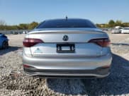 ✅ 2024 Volkswagen Jetta SE • VIN: 3VWEM7BU1RM069533 • Lot: 85685185. Listed on Copart with 8,118 mi. Free auction sales archive from the USA and detailed vehicle history report at DreamBid. Image 6.