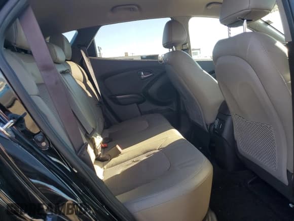 ✅ 2015 Hyundai Tucson SE • VIN: KM8JU3AG3FU116585 • Lot: 82602465. Listed on Copart with 83,961 mi. Free auction sales archive from the USA and detailed vehicle history report at DreamBid. Image 11.