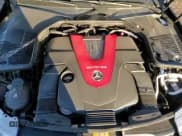 ✅ 2018 Mercedes-Benz C 43 AMG • VIN: 55SWF6EB8JU260461 • Lot: 85301985. Wystawiony na Copart z przebiegiem 58 590 mil. Bezpłatny archiwum sprzedaży aukcyjnych z USA i szczegółowy raport historii pojazdu na DreamBid. Zdjęcie 13.