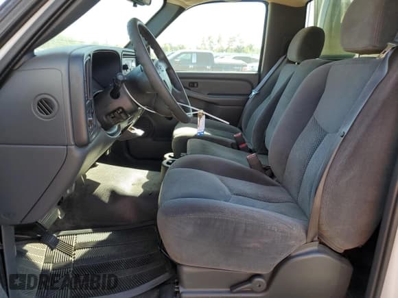 ✅ 2006 Chevrolet Silverado 1500 Work Truck • VIN: 3GCEC14X66G269067 • Лот: 72614174. Опубликован ранее на Copart с пробегом 234 258 миль. Бесплатный доступ к архиву аукционных продаж из США и подробный отчёт об истории автомобиля на DreamBid. Изображение 7.