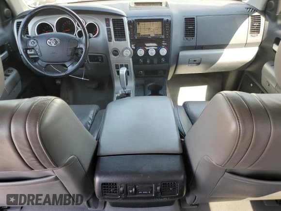 ✅ 2008 Toyota Tundra Limited • VIN: 5TFDV58118X050826 • Lot: 70891115. Listed on Copart with 366,364 mi. Free auction sales archive from the USA and detailed vehicle history report at DreamBid. Image 8.