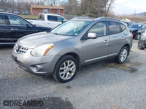 ✅ 2013 Nissan Rogue S • VIN: JN8AS5MV1DW617318 • Lot: 43755205. Wystawiony na IAAI z przebiegiem 132 764 mil. Bezpłatny archiwum sprzedaży aukcyjnych z USA i szczegółowy raport historii pojazdu na DreamBid. Zdjęcie 2.
