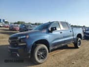 ✅ 2021 Chevrolet Silverado 1500 LT Trail Boss • VIN: 3GCPYFED8MG315183 • Lot: 70418424. Wystawiony na Copart z przebiegiem 77 205 mil. Bezpłatny archiwum sprzedaży aukcyjnych z USA i szczegółowy raport historii pojazdu na DreamBid. Zdjęcie 1.