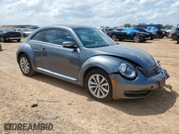 ✅ 2014 Volkswagen Beetle 2.0L TDI w/Sun/Sound/Nav • VIN: 3VWJL7AT2EM634232 • Лот: 64551775. Опубликован ранее на Copart с пробегом Не указан. Бесплатный доступ к архиву аукционных продаж из США и подробный отчёт об истории автомобиля на DreamBid. Изображение 4.