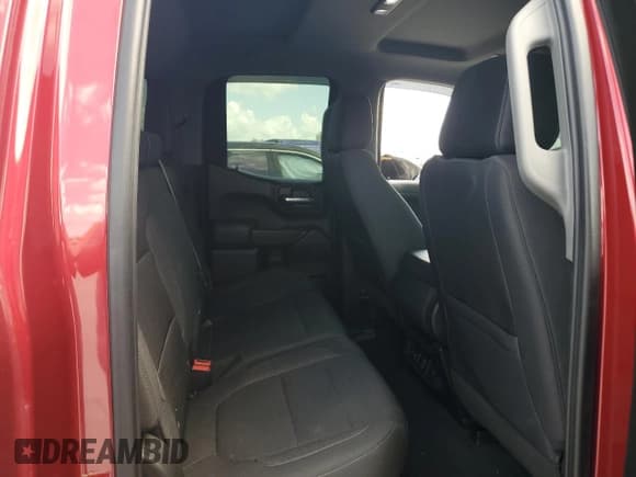 ✅ 2019 Chevrolet Silverado 1500 LT • VIN: 1GCRWCED5KZ300103 • Lot: 50622255. Wystawiony na Copart z przebiegiem 77 091 mil. Bezpłatny archiwum sprzedaży aukcyjnych z USA i szczegółowy raport historii pojazdu na DreamBid. Zdjęcie 10.