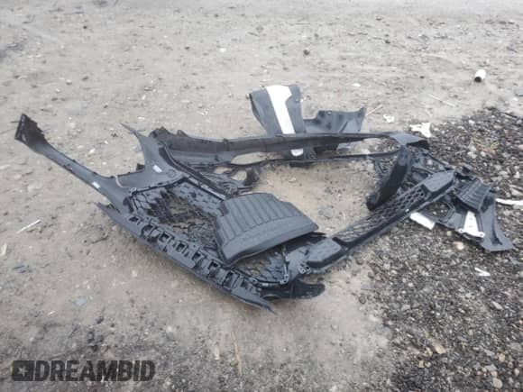 ✅ 2019 Hyundai Kona SE • VIN: KM8K1CAA0KU375182 • Lot: 56171643. Listed on Copart with 80,373 mi miles. Access the free auction sales archive from the USA and view a detailed vehicle history report at DreamBid. Image 14.