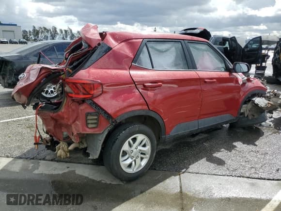 ✅ 2021 Hyundai Venue SE • VIN: KMHRB8A31MU096269 • Lot: 48032235. Listed on Copart with Not provided. Free auction sales archive from the USA and detailed vehicle history report at DreamBid. Image 3.