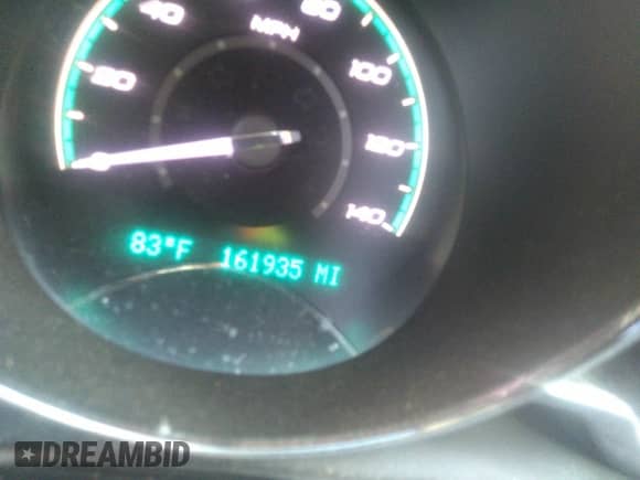 2012 Chevrolet Malibu 1LT z VIN 1G1ZC5E02CF160749, wystawiony jako IAAI lot #32484198 z przebiegiem 161 935 mil mil oraz . Historia ofert i sprzedaży dostępna na DreamBid. Obrazek 7.