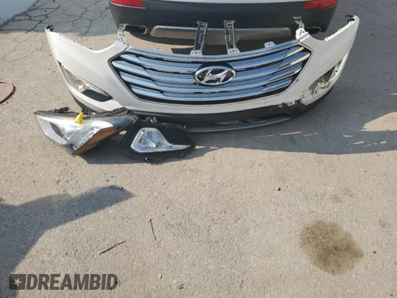 ✅ 2016 Hyundai Santa Fe SE • VIN: KM8SMDHF1GU149805 • Лот: 71223424. Опубликован ранее на Copart с пробегом 159 664 миль. Бесплатный доступ к архиву аукционных продаж из США и подробный отчёт об истории автомобиля на DreamBid. Изображение 13.