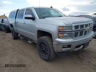 2015 Chevrolet Silverado 1500 LTZ z VIN 3GCUKSEC4FG134752, wystawiony jako IAAI lot #41188074 z przebiegiem 154 939 mil mil oraz . Historia ofert i sprzedaży dostępna na DreamBid. Obrazek 1.