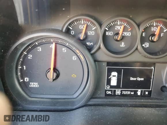 2021 Chevrolet Silverado 1500 Custom z VIN 1GCRYBEH6MZ123989, wystawiony jako Copart lot #76404484 z przebiegiem 73 731 mil mil oraz Szkoda całkowita • Salvage title. Historia ofert i sprzedaży dostępna na DreamBid. Obrazek 9.