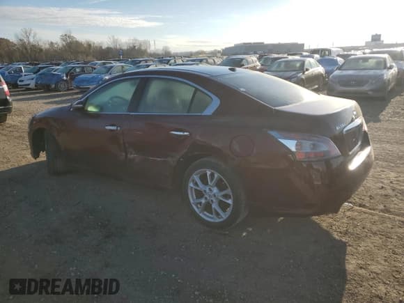 ✅ 2012 Nissan Maxima SV • VIN: 1N4AA5APXCC847692 • Lot: 92638415. Listed on Copart with 209,804 mi. Free auction sales archive from the USA and detailed vehicle history report at DreamBid. Image 2.