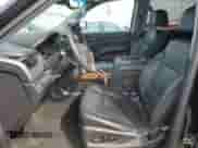 2016 Chevrolet Suburban LTZ z VIN 1GNSKJKC2GR419559, wystawiony jako Copart lot #70398904 z przebiegiem 95 119 mil mil oraz Szkoda całkowita • Salvage title. Historia ofert i sprzedaży dostępna na DreamBid. Obrazek 7.