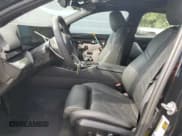 ✅ 2024 BMW i5 eDrive40 • VIN: WBY33FK01RCR81955 • Lot: 80874445. Wystawiony na Copart z przebiegiem 10 649 mil. Bezpłatny archiwum sprzedaży aukcyjnych z USA i szczegółowy raport historii pojazdu na DreamBid. Zdjęcie 7.