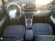 ✅ 2021 Hyundai Venue Denim • VIN: KMHRC8A30MU120607 • Lot: 86898884. Listed on Copart with 28,681 mi. Free auction sales archive from the USA and detailed vehicle history report at DreamBid. Image 8.