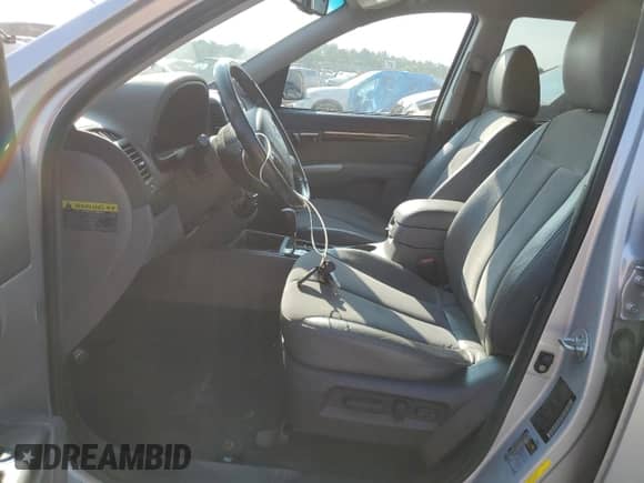 ✅ 2010 Hyundai Santa Fe SE • VIN: 5NMSHDAG3AH396379 • Лот: 70421884. Размещён на Copart с пробегом 117 395 миль миль. Получите бесплатный доступ к архиву аукционных продаж из США и посмотрите подробный отчёт об истории автомобиля на DreamBid. Изображение 7.