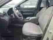 2023 Hyundai Santa Cruz SEL z VIN 5NTJBDAE5PH075498, wystawiony jako Copart lot #81267264 z przebiegiem 23 989 mil mil oraz Czysty tytuł • Clean title. Historia ofert i sprzedaży dostępna na DreamBid. Obrazek 7.