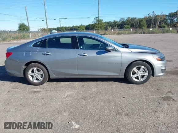 2024 Chevrolet Malibu LT с VIN 1G1ZD5STXRF133528, выставлен на аукционе IAAI как лот 43571645 с пробегом 45 326 миль миль и . История ставок и продаж доступна на DreamBid. Изображение 13.