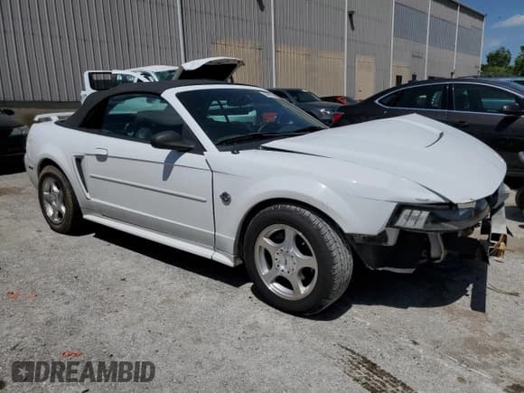 ✅ 2004 Ford Mustang Deluxe • VIN: 1FAFP44484F112788 • Lot: 58056134. Listed on Copart with 190,207 mi. Free auction sales archive from the USA and detailed vehicle history report at DreamBid. Image 4.