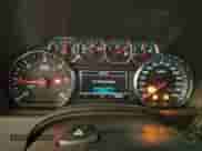 2017 Chevrolet Suburban LS z VIN 1GNSKGEC9HR202025, wystawiony jako Copart lot #83037604 z przebiegiem Nie podano mil oraz Szkoda całkowita • Salvage title. Historia ofert i sprzedaży dostępna na DreamBid. Obrazek 9.