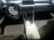 ✅ 2018 Lexus RX 450h • VIN: 2T2BGMCA0JC021479 • Lot: 67000485. Wystawiony na Copart z przebiegiem 54 282 mil. Bezpłatny archiwum sprzedaży aukcyjnych z USA i szczegółowy raport historii pojazdu na DreamBid. Zdjęcie 8.