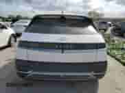 2022 Hyundai Ioniq 5 SE z VIN KM8KM4AE7NU051540, wystawiony jako Copart lot #45066934 z przebiegiem 12 932 mil mil oraz . Historia ofert i sprzedaży dostępna na DreamBid. Obrazek 6.