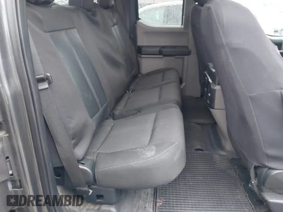 ✅ 2017 Ford F-150 XL • VIN: 1FTFX1EFXHKE03394 • Lot: 41471000. Listed on IAAI with 217,333 mi. Free auction sales archive from the USA and detailed vehicle history report at DreamBid. Image 8.