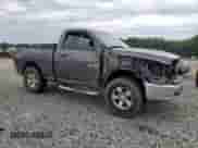 2017 Ram 1500 Express z VIN 3C6JR7AT7HG660448, wystawiony jako Copart lot #53451514 z przebiegiem 115 644 mil mil oraz Szkoda całkowita • Salvage title. Historia ofert i sprzedaży dostępna na DreamBid. Obrazek 4.