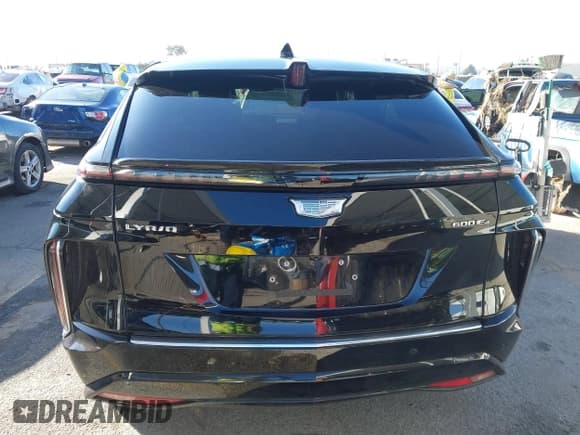 ✅ 2024 Cadillac LYRIQ Luxury • VIN: 1GYKPPRL6RZ135058 • Lot: 41679410. Listed on IAAI with 8,353 mi. Free auction sales archive from the USA and detailed vehicle history report at DreamBid. Image 17.