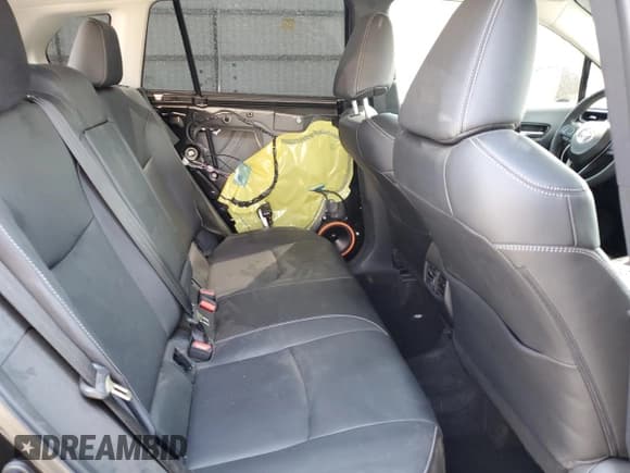 ✅ 2024 Toyota Corolla Cross XLE • VIN: 7MUDAAAG4RV090981 • Lot: 70227335. Wystawiony na Copart z przebiegiem 4 165 mil. Bezpłatny archiwum sprzedaży aukcyjnych z USA i szczegółowy raport historii pojazdu na DreamBid. Zdjęcie 11.