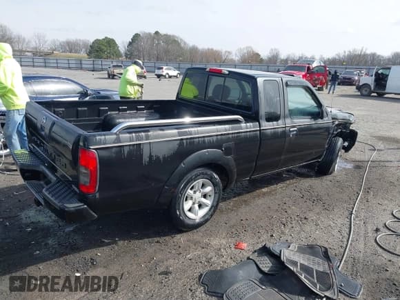 ✅ 2002 Nissan Frontier XE • VIN: 1N6DD26S42C339952 • Lot: 41751668. Listed on IAAI with 129,956 mi. Free auction sales archive from the USA and detailed vehicle history report at DreamBid. Image 4.